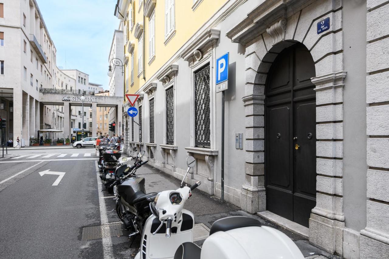 Triestinn - Suite Borsa Exterior photo